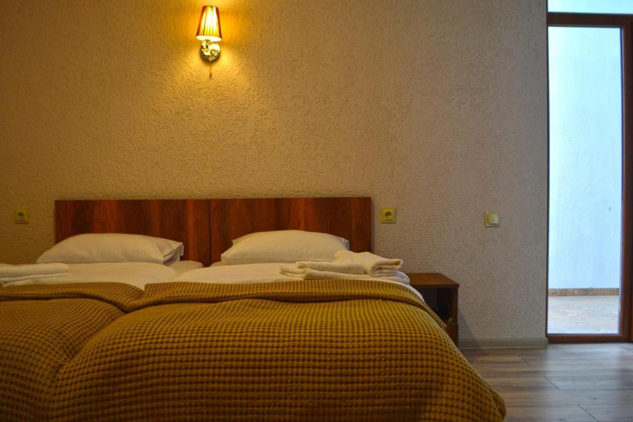 G&G Hotel Tiflis Exterior foto